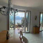 Gioia Apartment *